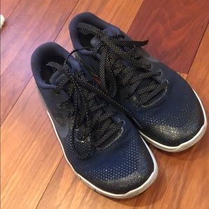Navy/black Nike Metcon 3 size 9 women’s